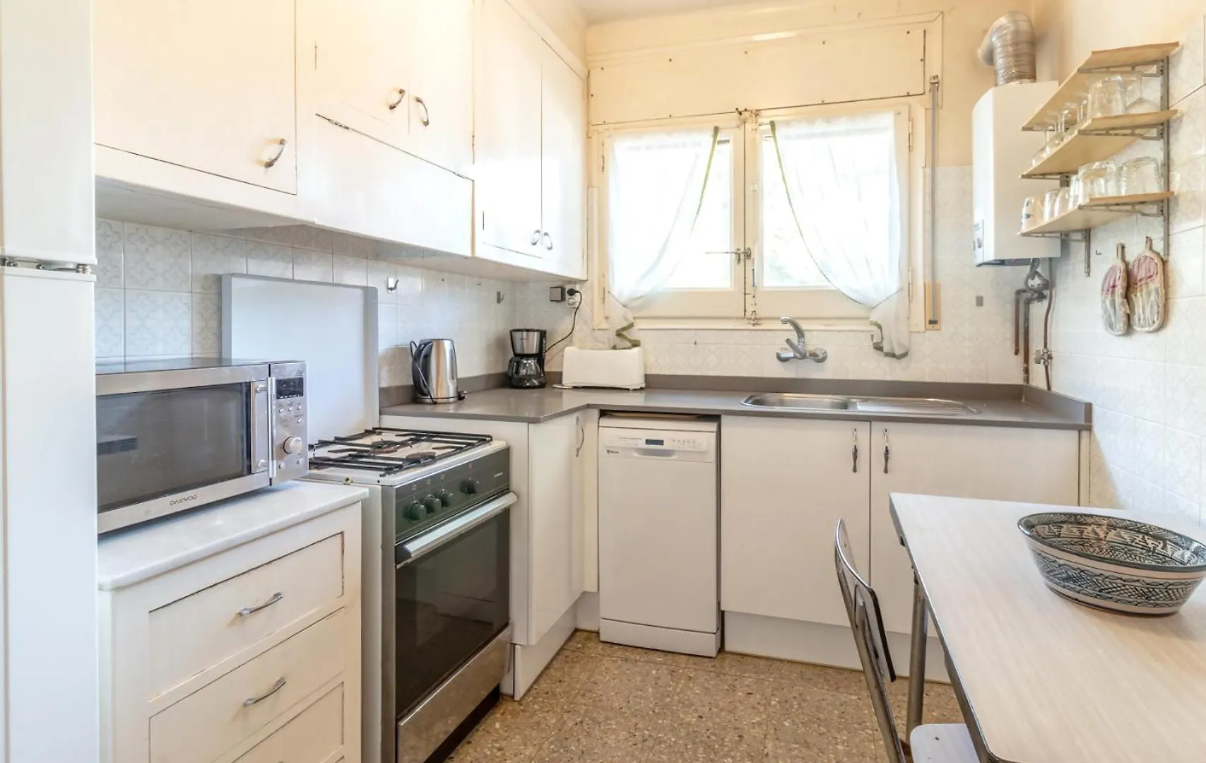 Carboneras 53 Apartamento Con Terraza Y Vistas Llança 0*,  Spanien